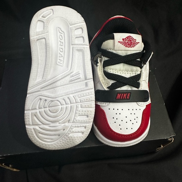 Jordan Legacy 312 Low Toddler - Picture 6 of 6